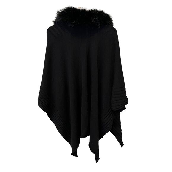 LA FIORENTINA Rib Ruana With Faux Fur Collar In Black (O/S) - Picture 5 of 9